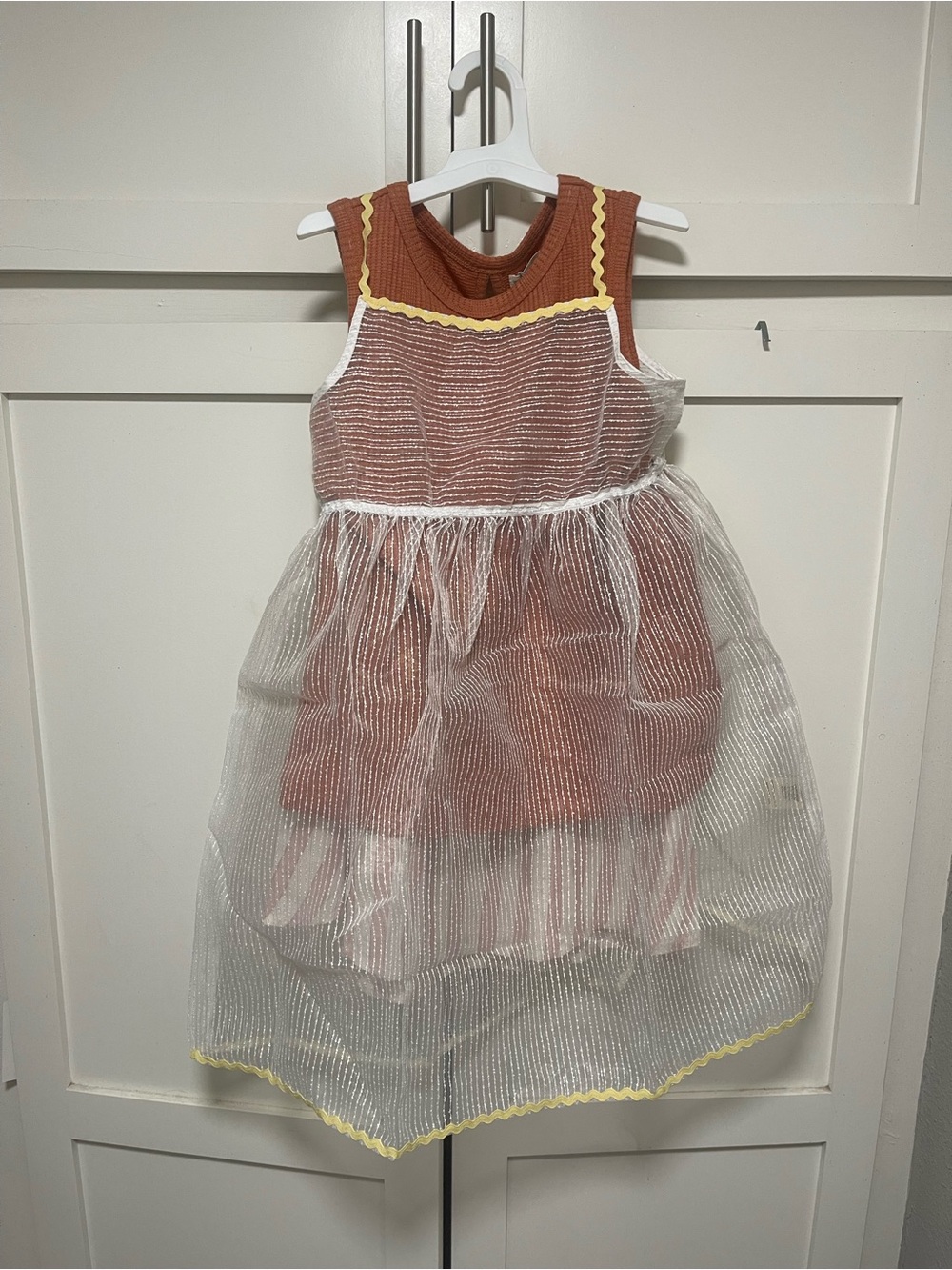 The Sunday Collective Girls Size 8-9 Y Sleeveless Midi Mesh Dress White - Picture 6 of 11